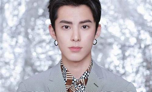 娱乐吃瓜王鹤棣迪丽热巴