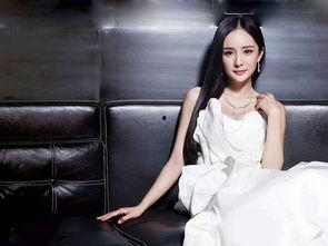 吃瓜娱乐圈杨幂是谁啊,娱乐圈当红小花杨幂的瓜田传奇